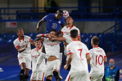  雷恩主场不敌升班马，球迷抗议管理层决策  